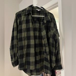 Time and tru green and black flannel size large